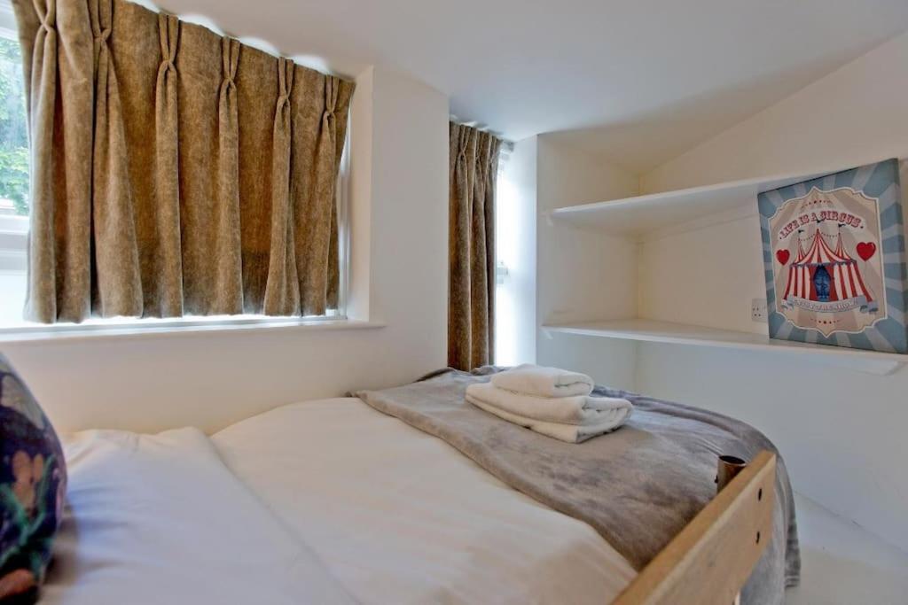 Cosy 2 Bed Modern Mews - Kings Cross Appartamento