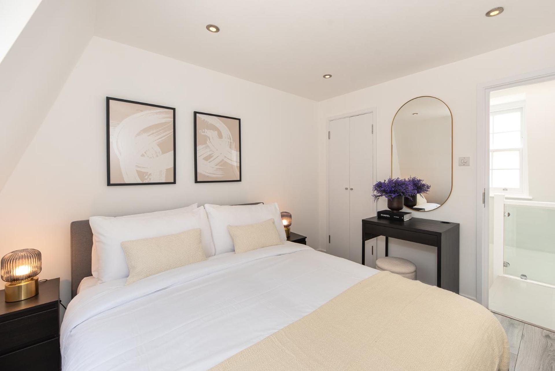 Hyde Park Chic 4 Bedrooms House Holiday home