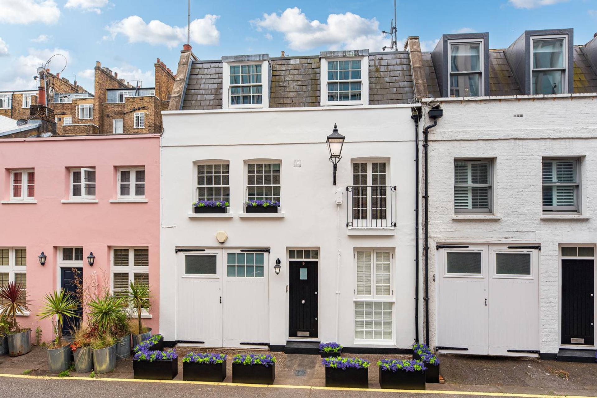 Hyde Park Chic 4 Bedrooms House Holiday home London