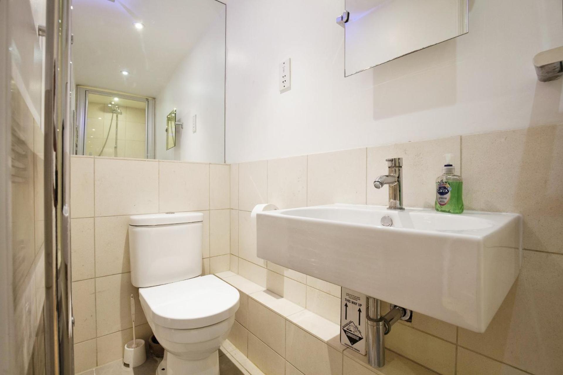 Well Located South Kensington Flat Appartamento