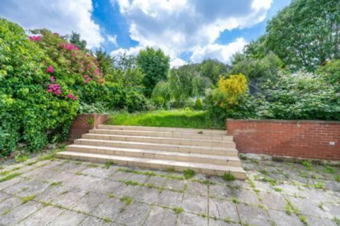 Leilighet Modern Spacious 4-bed House London