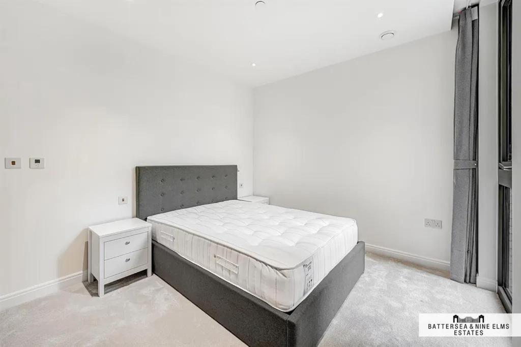 250 Road 2 Bollinder Place Ec1v 2ah 2bed Luxury Apartments-this Is Full Address * London