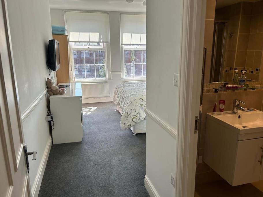 Elegant Flat In St Johns Wood * Londra
