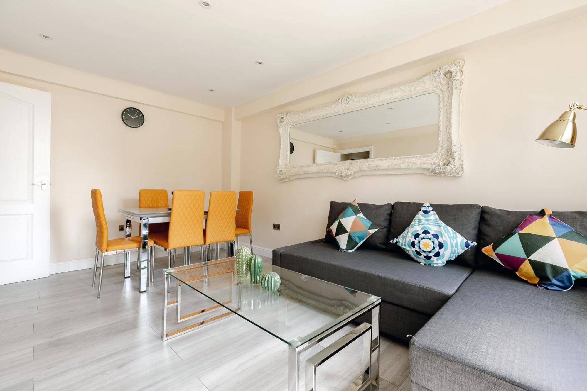Two Bedroom Near Hyde Park And Oxford Street London
