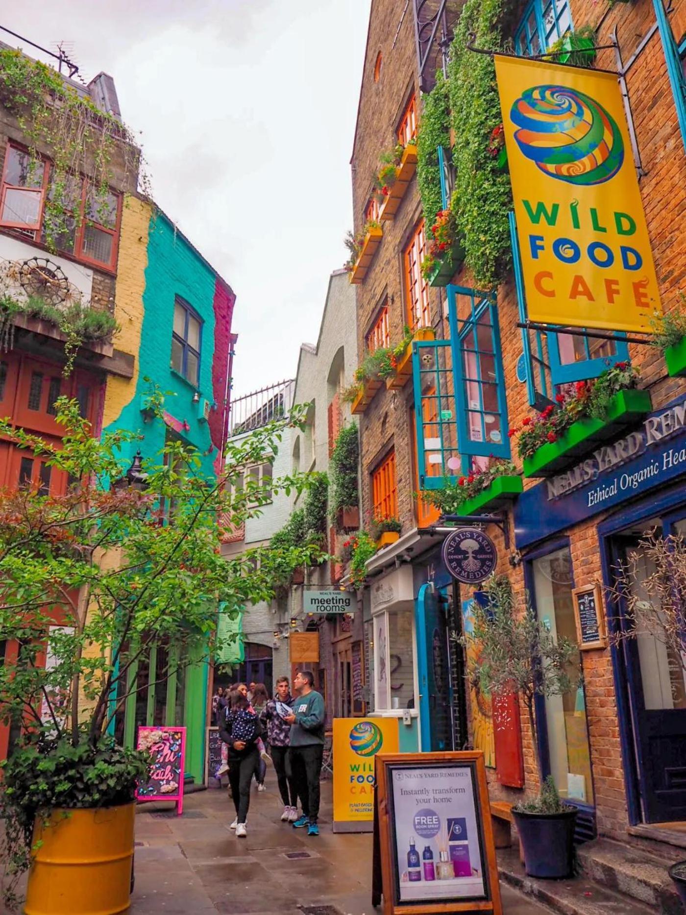 Beautiful Modern Central Covent Garden Sleeps 5 Lejlighed London