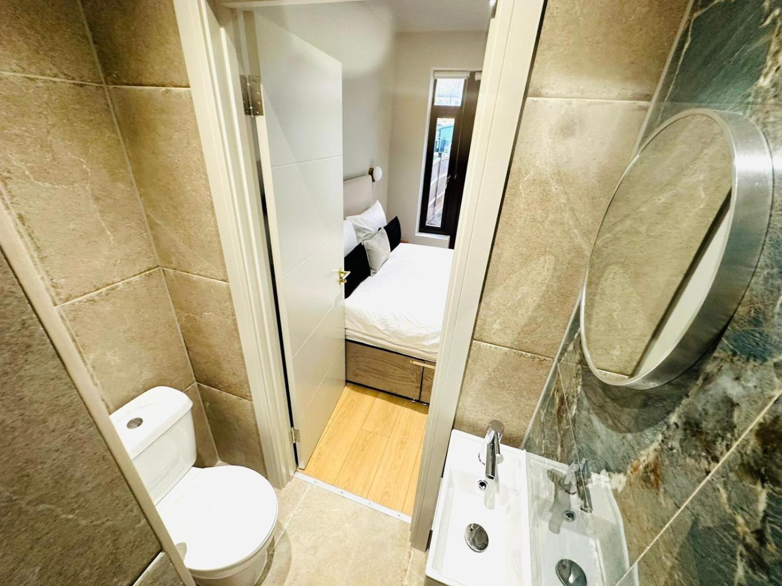 Gasthof Ensuite Ii Great Location Close To Eye London