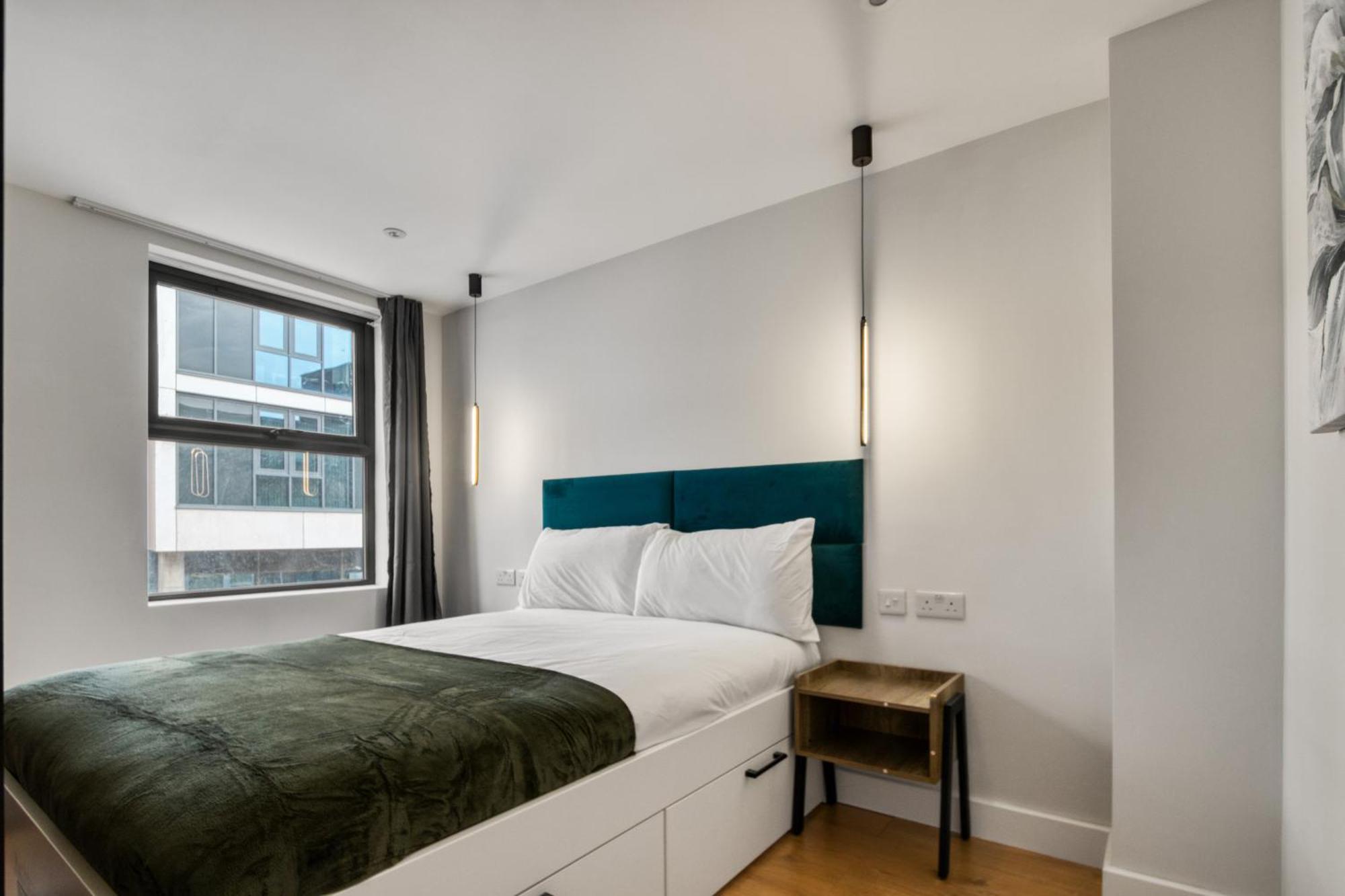 Finsbury Park Zone 2