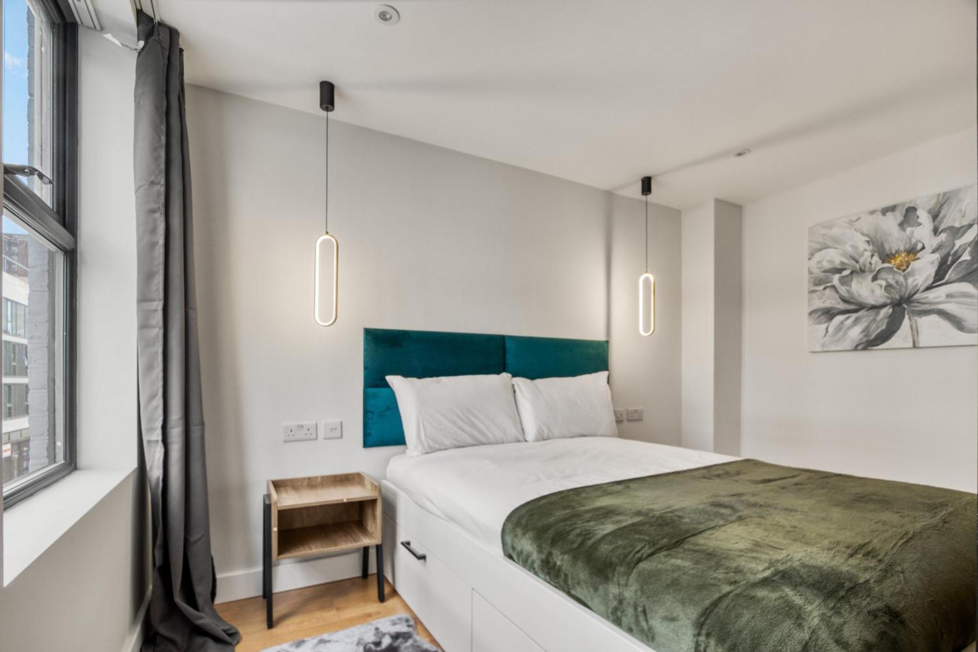 Finsbury Park Zone 2