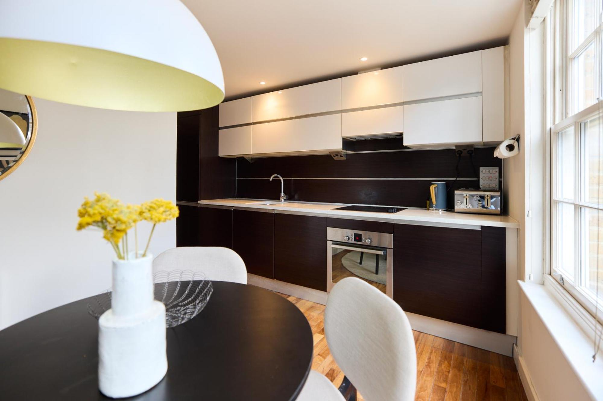 The Brick Lane Arms - Breathtaking 2bdr Penthouse With Balcony Lägenhet *