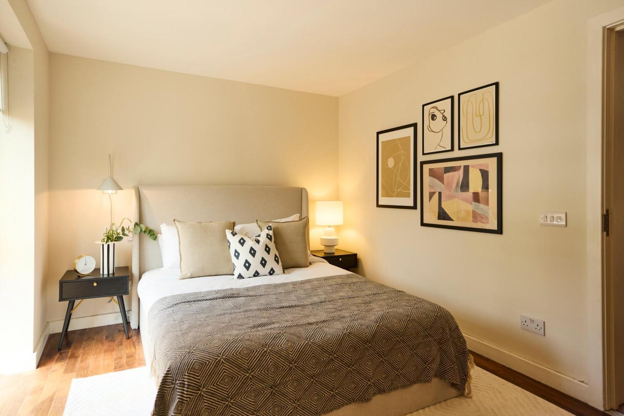 The Brick Lane Arms - Breathtaking 2bdr Penthouse With Balcony Lägenhet *