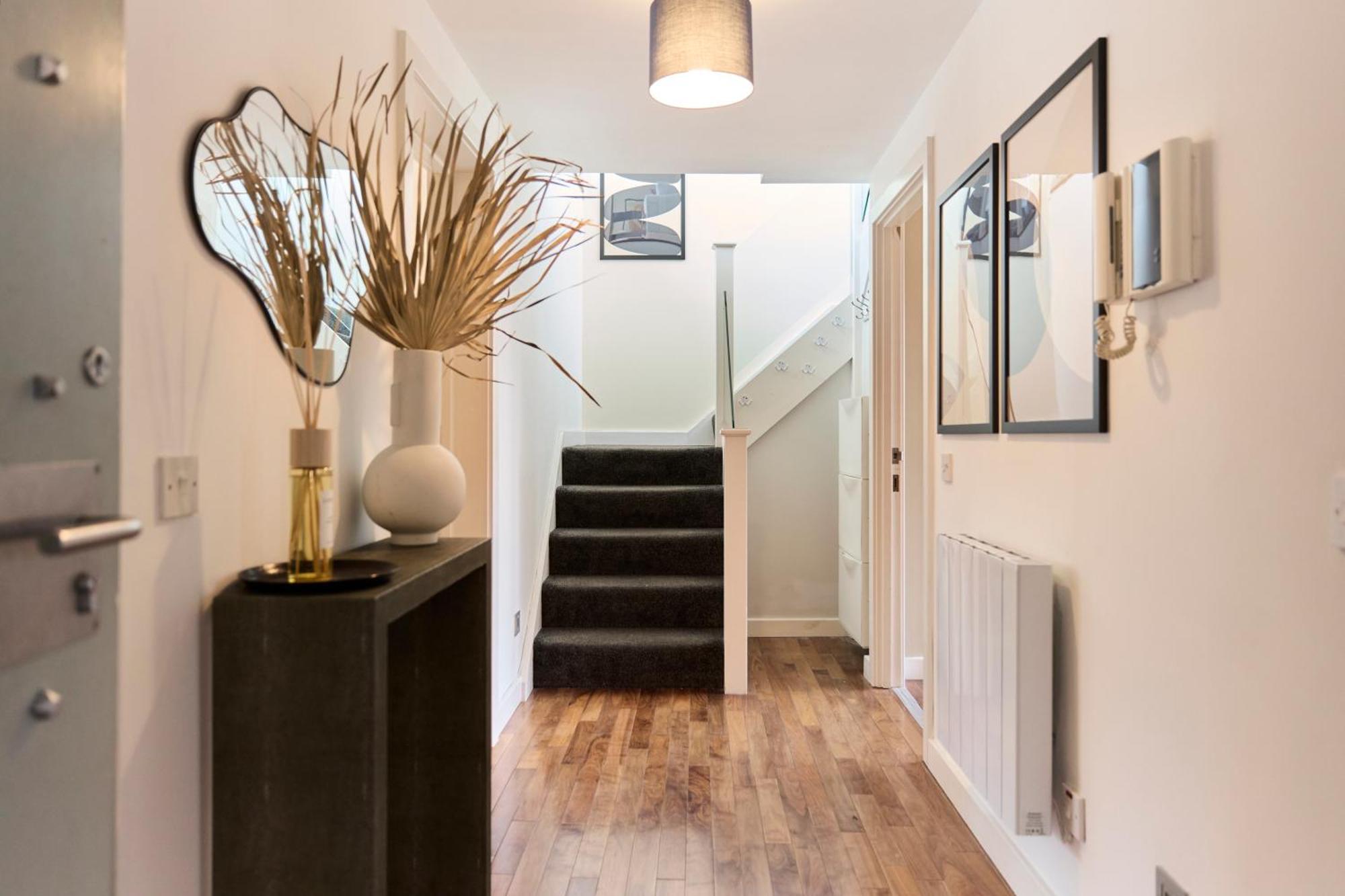 The Brick Lane Arms - Breathtaking 2bdr Penthouse With Balcony Lägenhet *