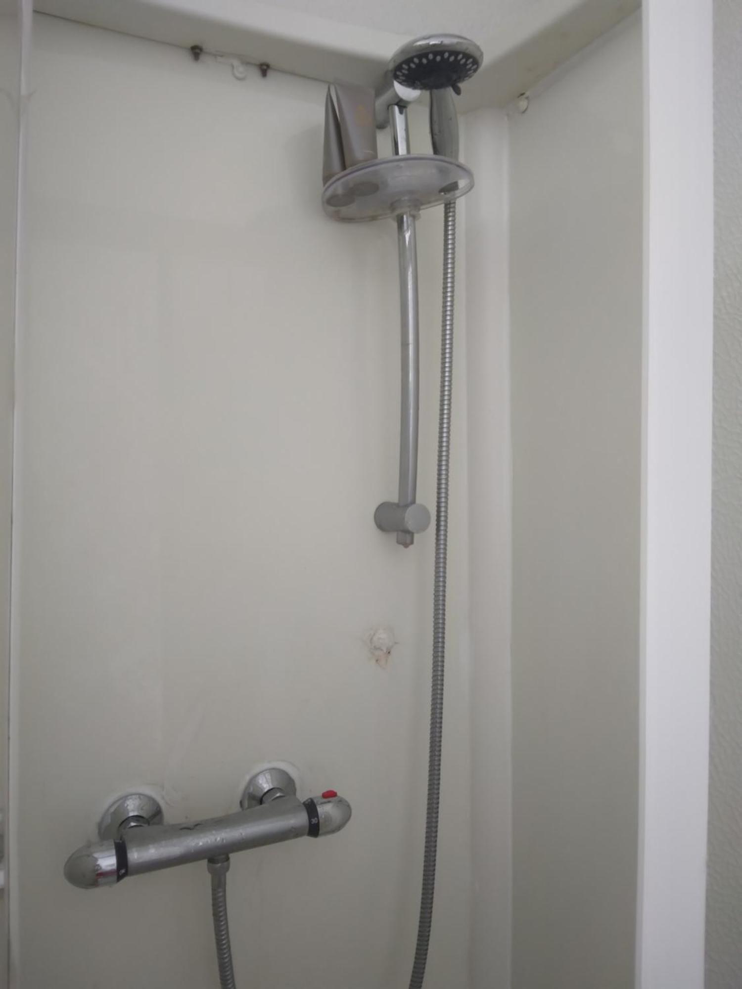 Lägenhet Shoreditch With Private Shower And Toilet *