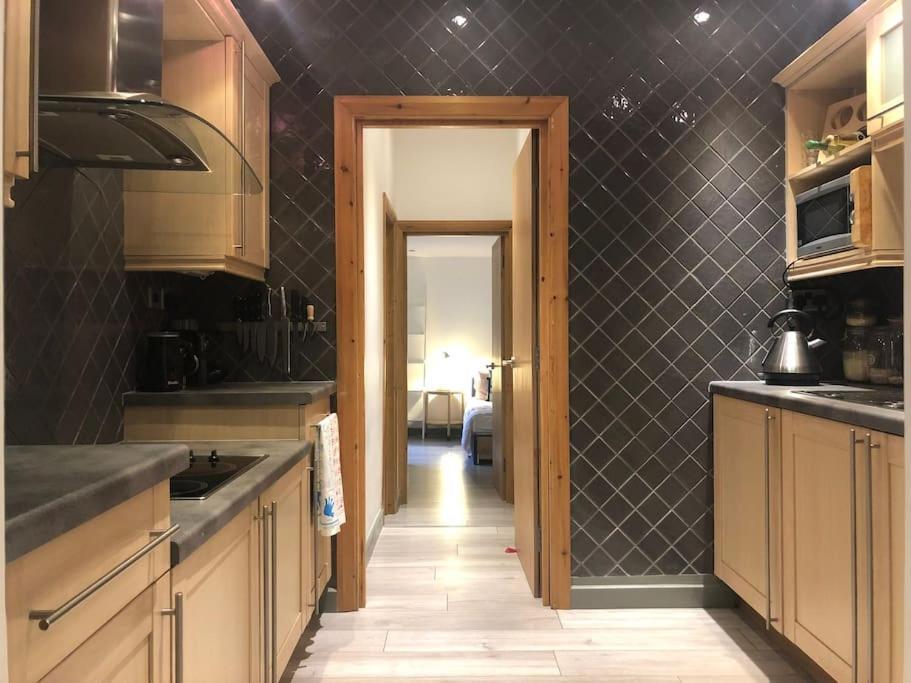 Quiet Kensington Flat Ideal For Apartment *