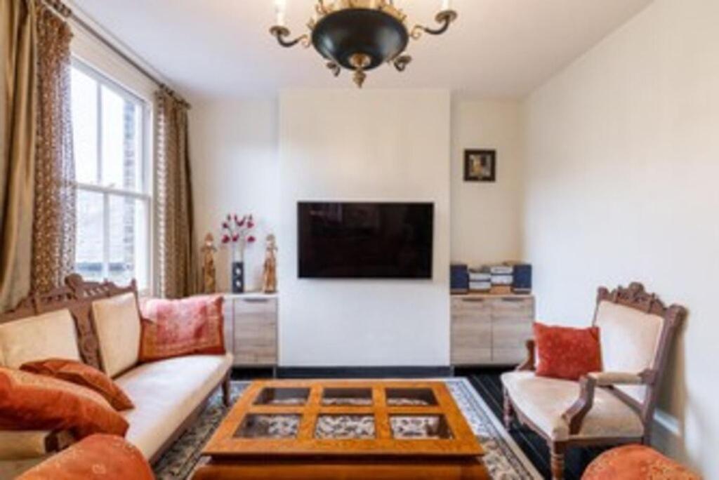 One Bedroom Flat, Fulham Broadway Near Chelsea London