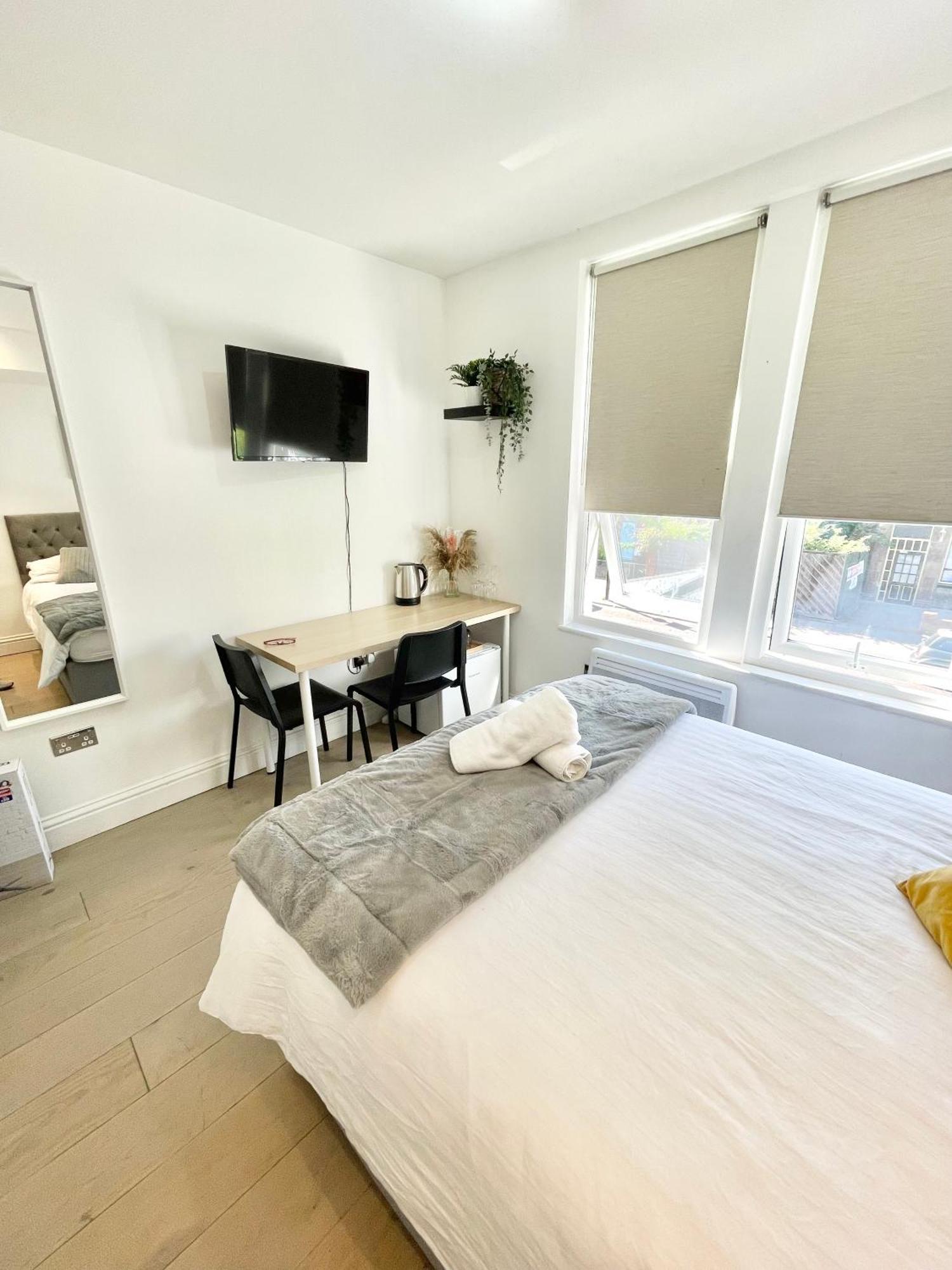 Rum i privatbostad Cosy En-suite In Stratford London