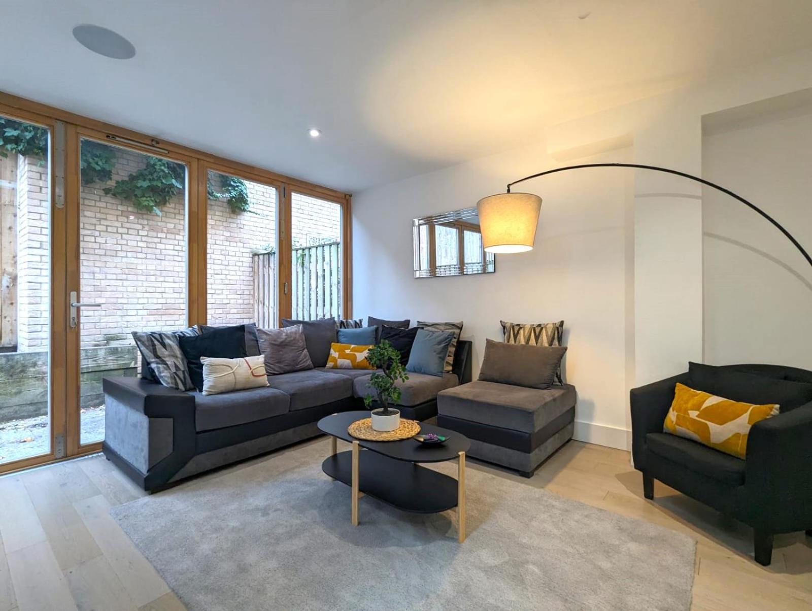 Luxurious & Modern Townhouse In Hammersmith Appartamento Londra