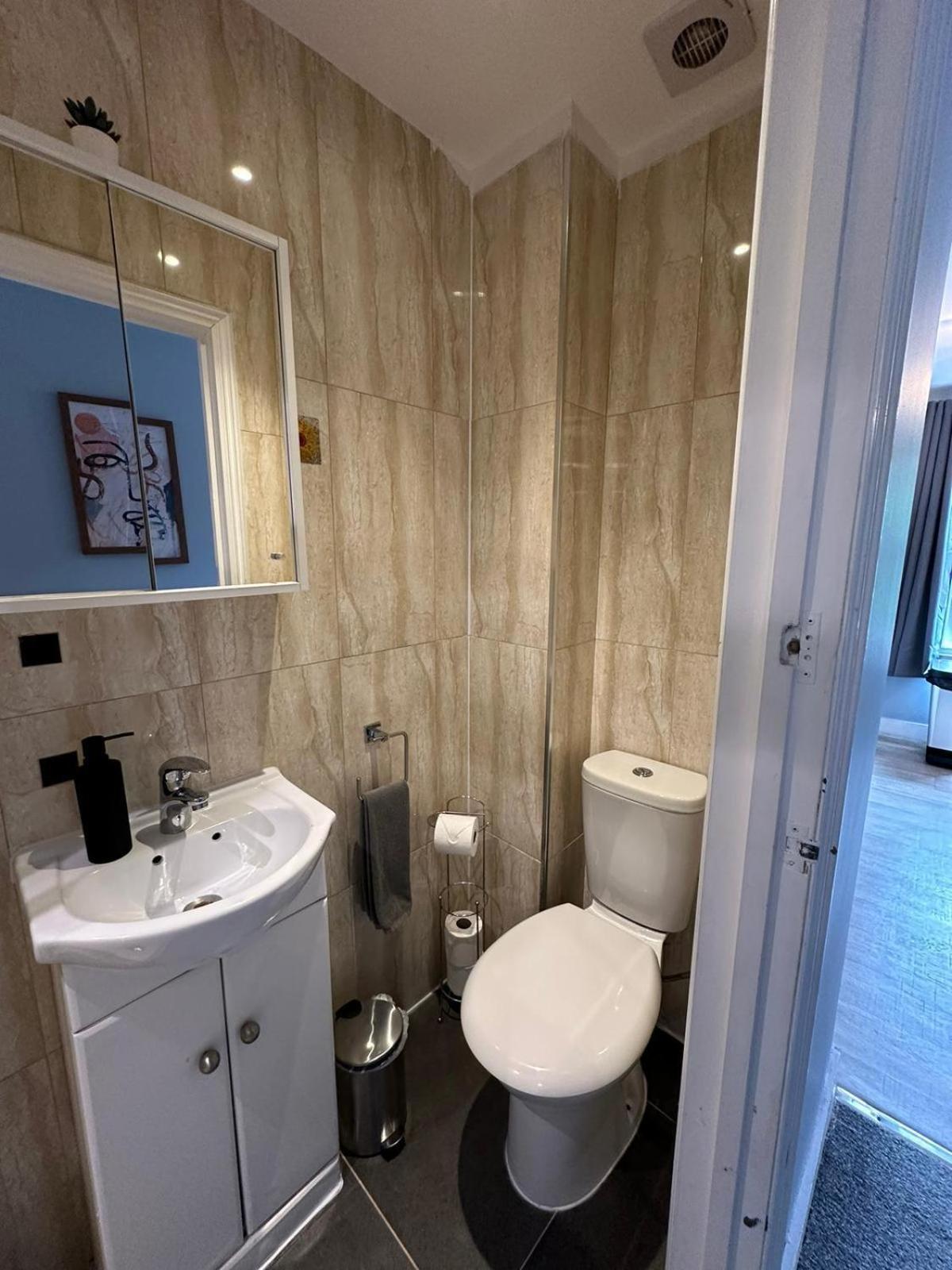 Cosy 2 Bedrooms Leilighet