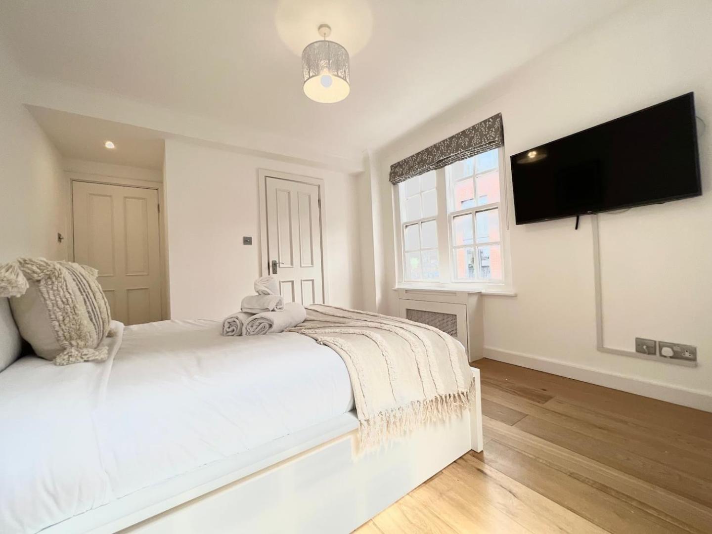 Lägenhet 3 Bed Apartment- *