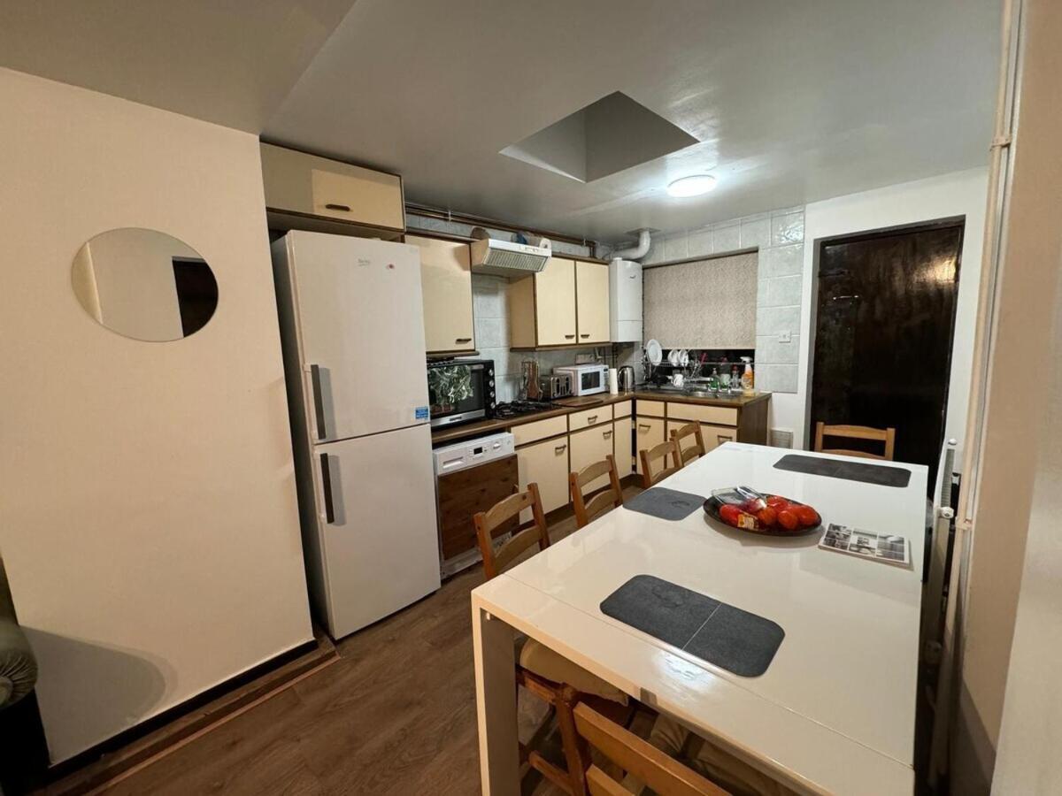 Appartement Stockwell Station Londen