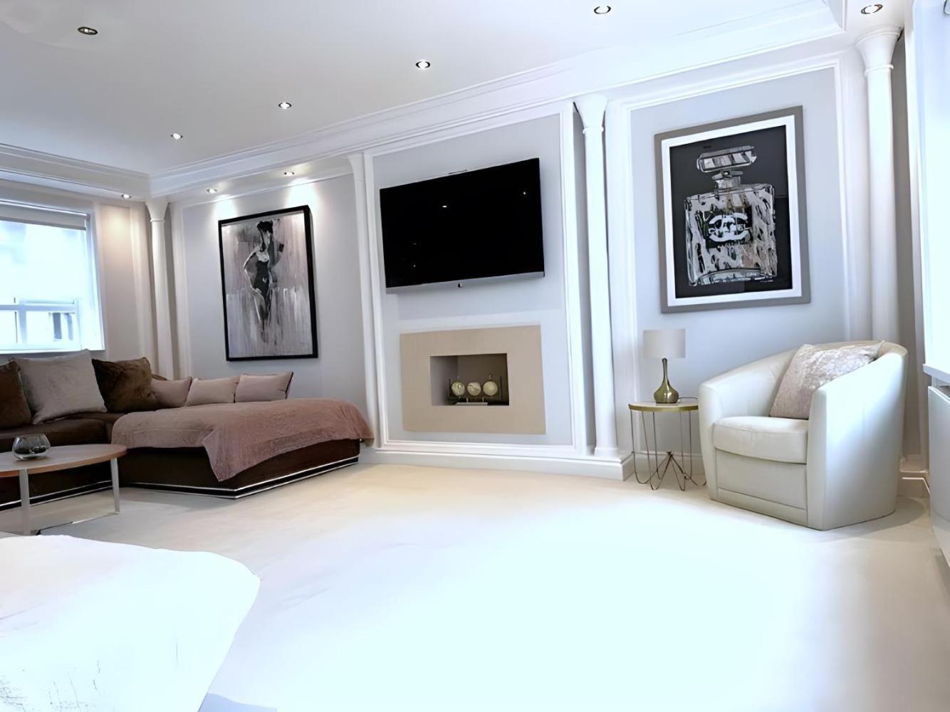 4million Pound Beautiful Mayfair House By Park Lane With Private Roof Terrace Londen