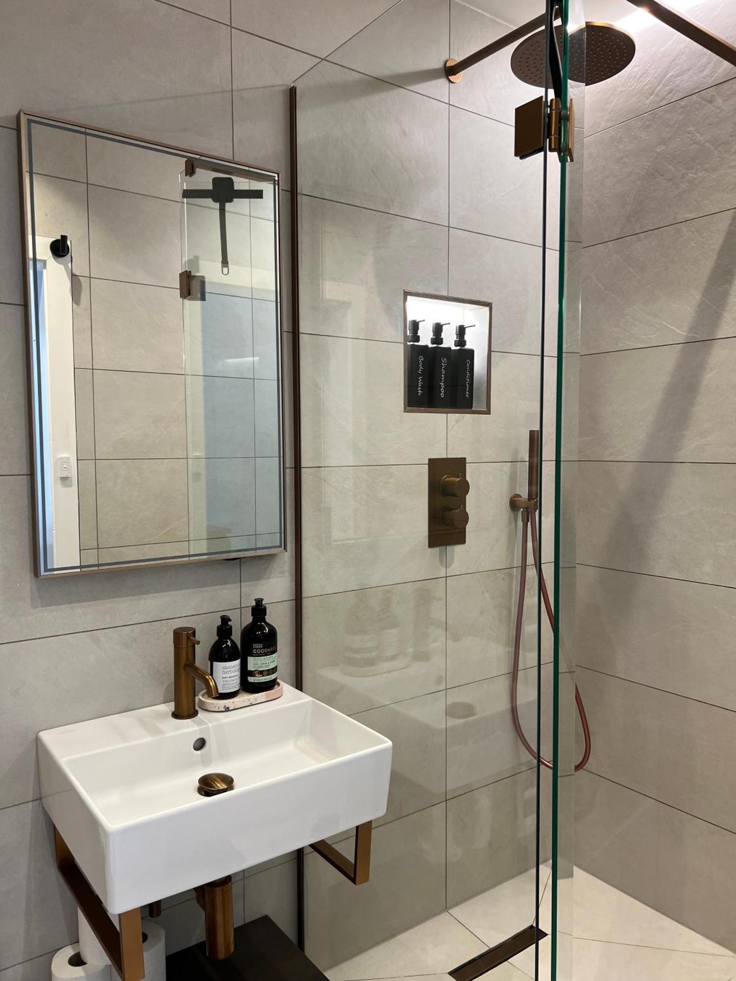 Convenient Clapham Junction Flat Leilighet