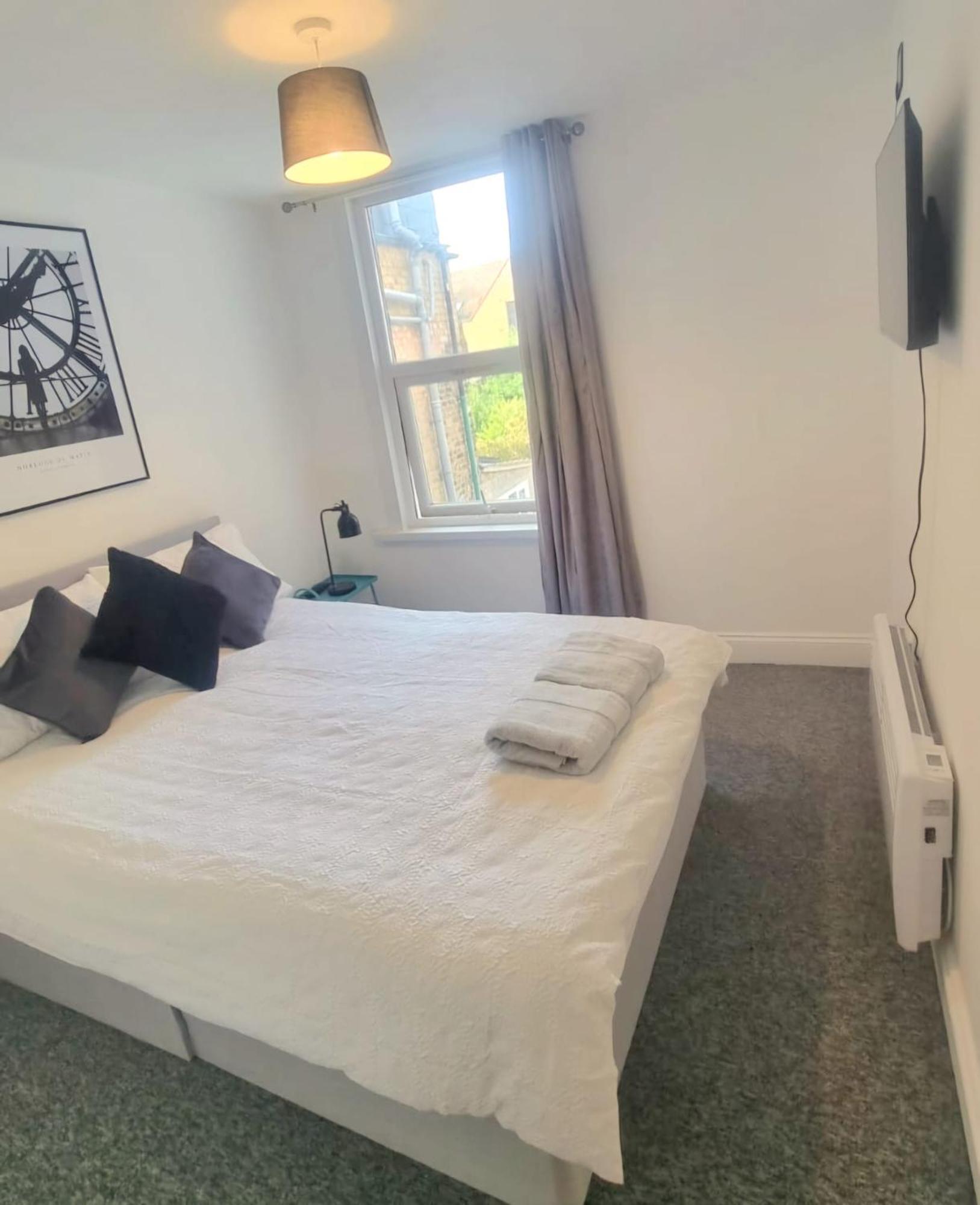En-suite Double - Leytonstone E11 * Londra