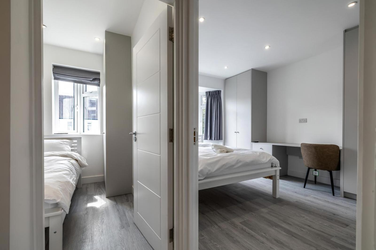 Hébergement de vacances Modern With Driveway Parking For 2 Vehicles, Near Tottenham Hotspur Stadium, White Hart Lane Train Station Londres