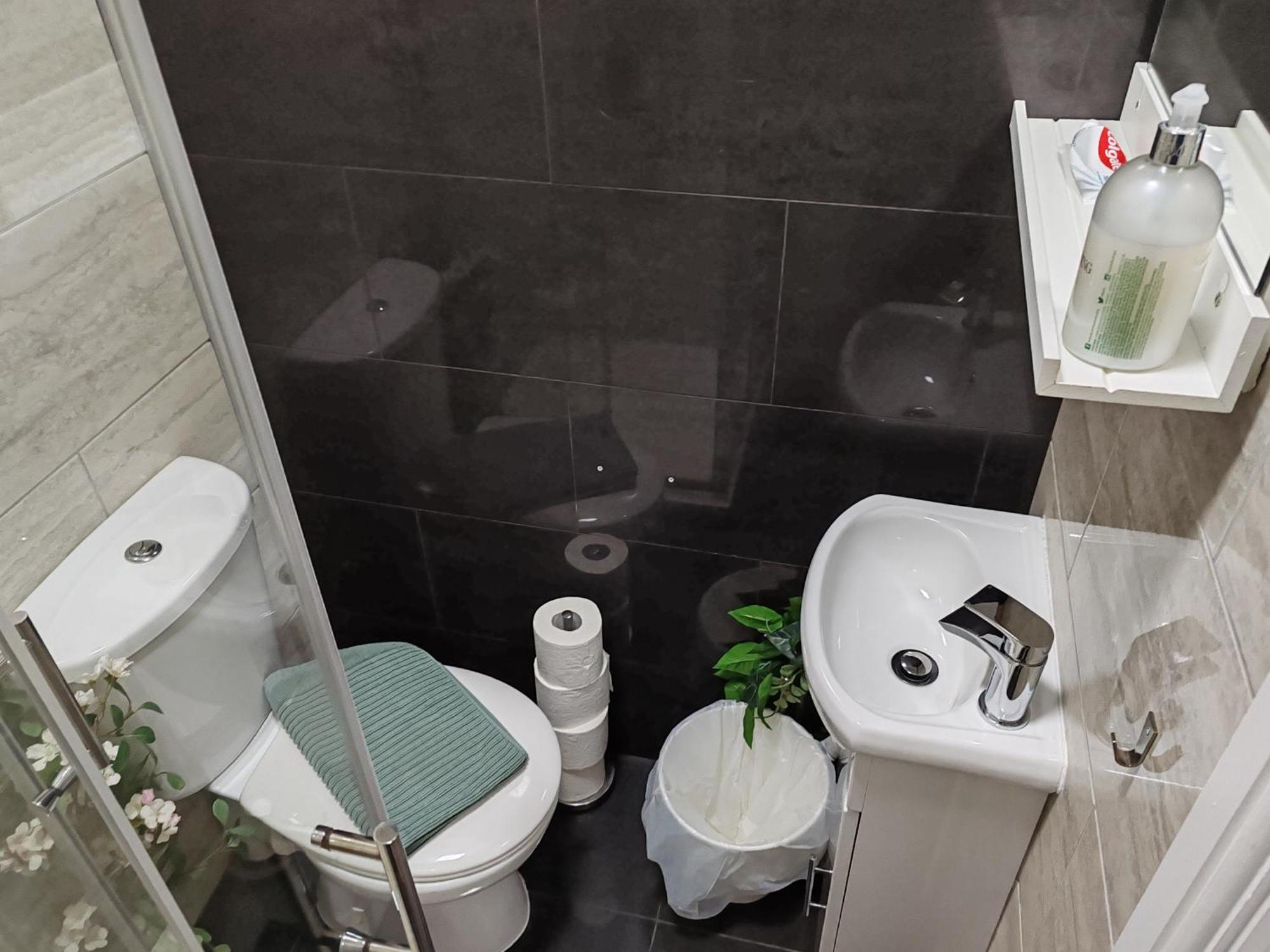 Apartment Kilburn High Road