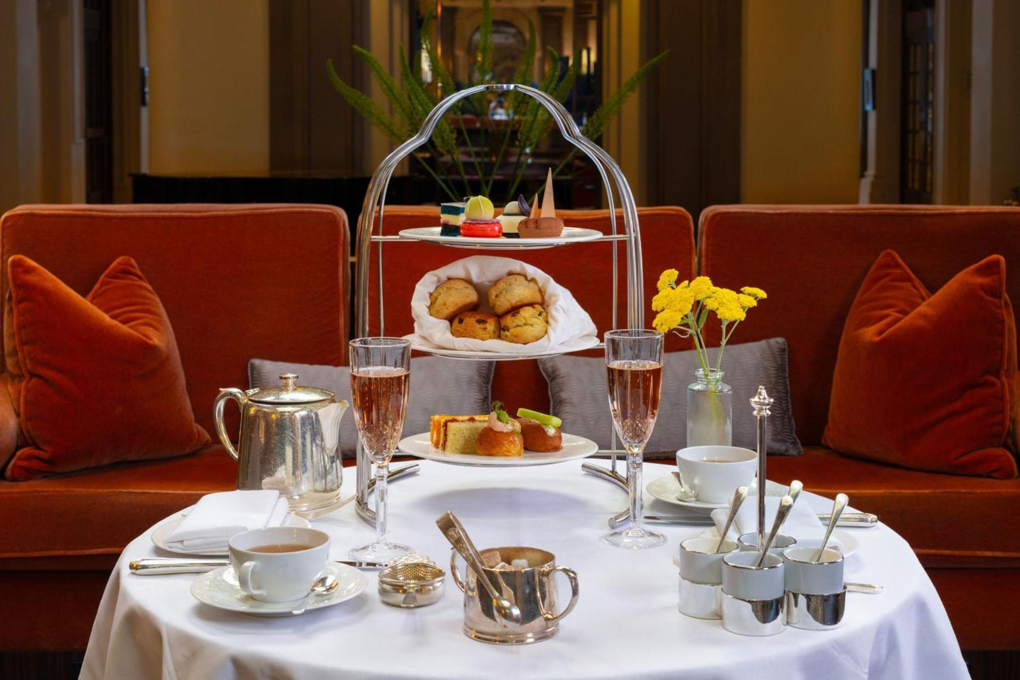 Sheraton Grand Park Lane Hotell 5*