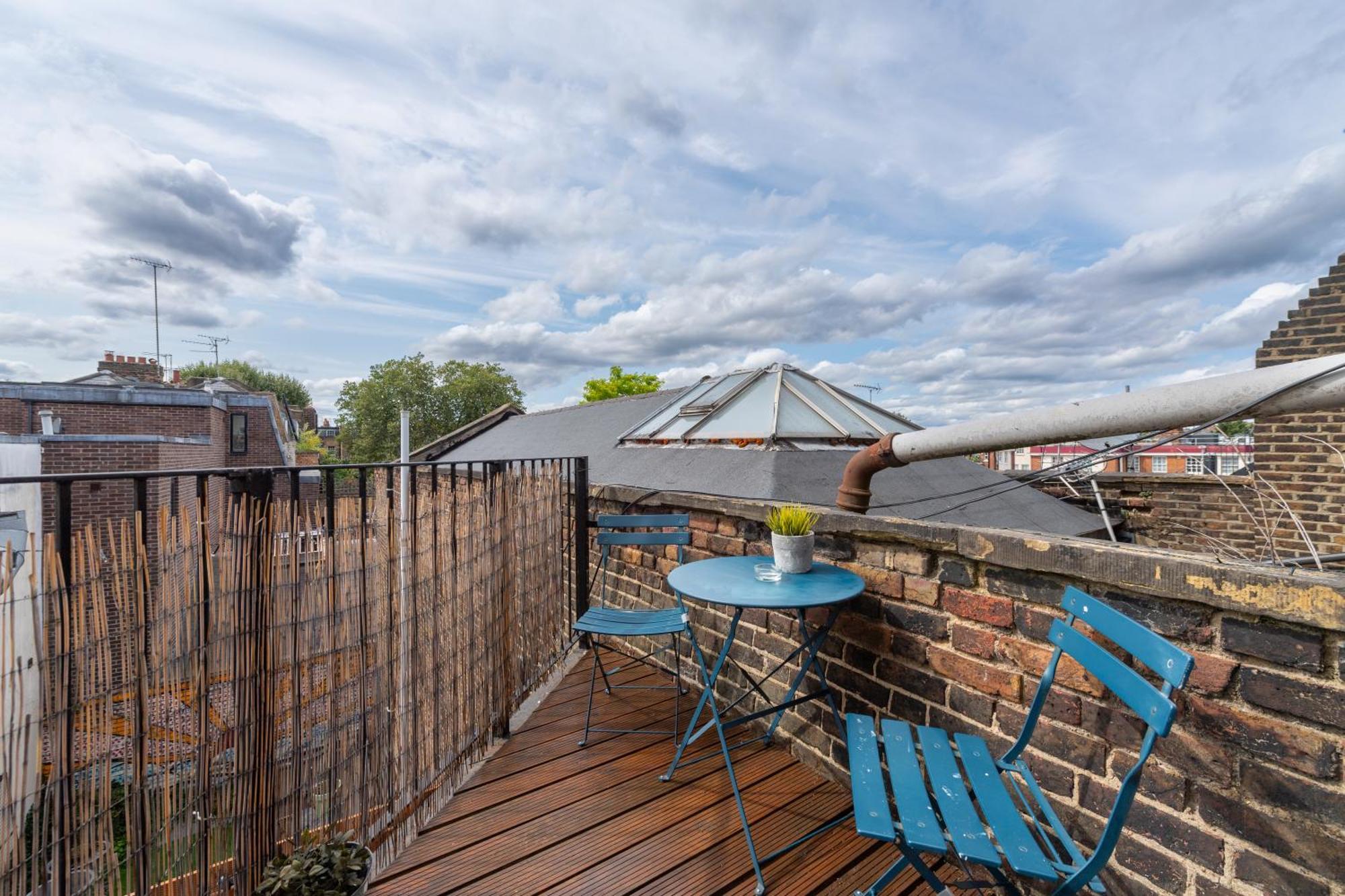 Lägenhet Modernised 1 And 2 Bedrooms Option Terrace And Balcony High Street London