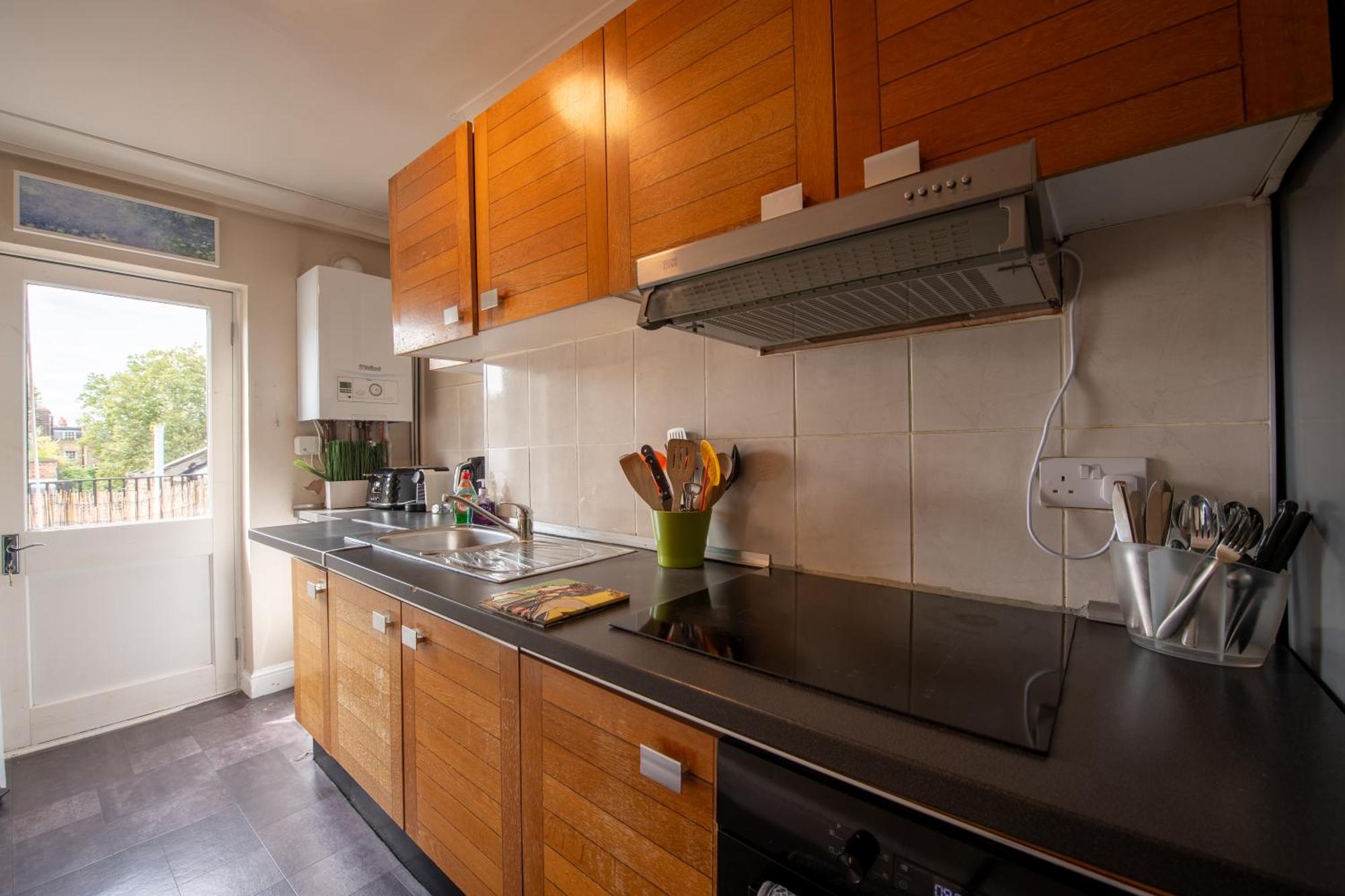 Leilighet Modernised 1 And 2 Bedrooms Option Terrace And Balcony High Street