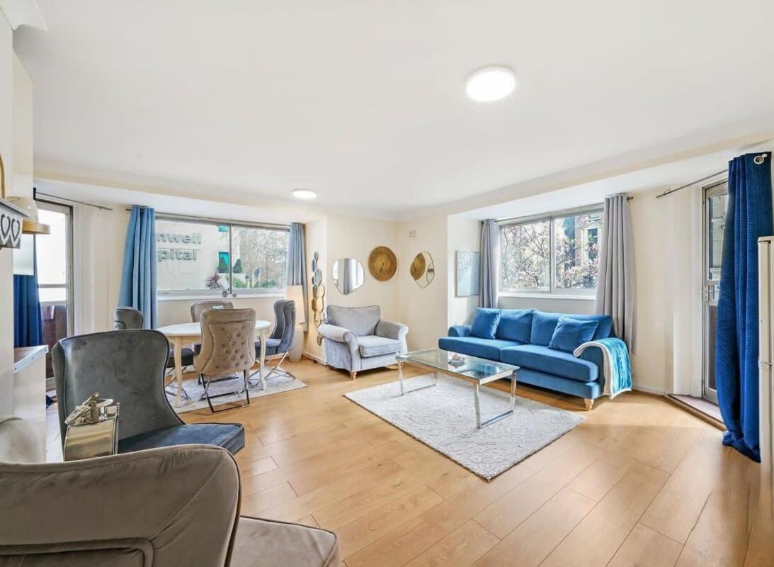 South Kensington - Sherborne Apartment *