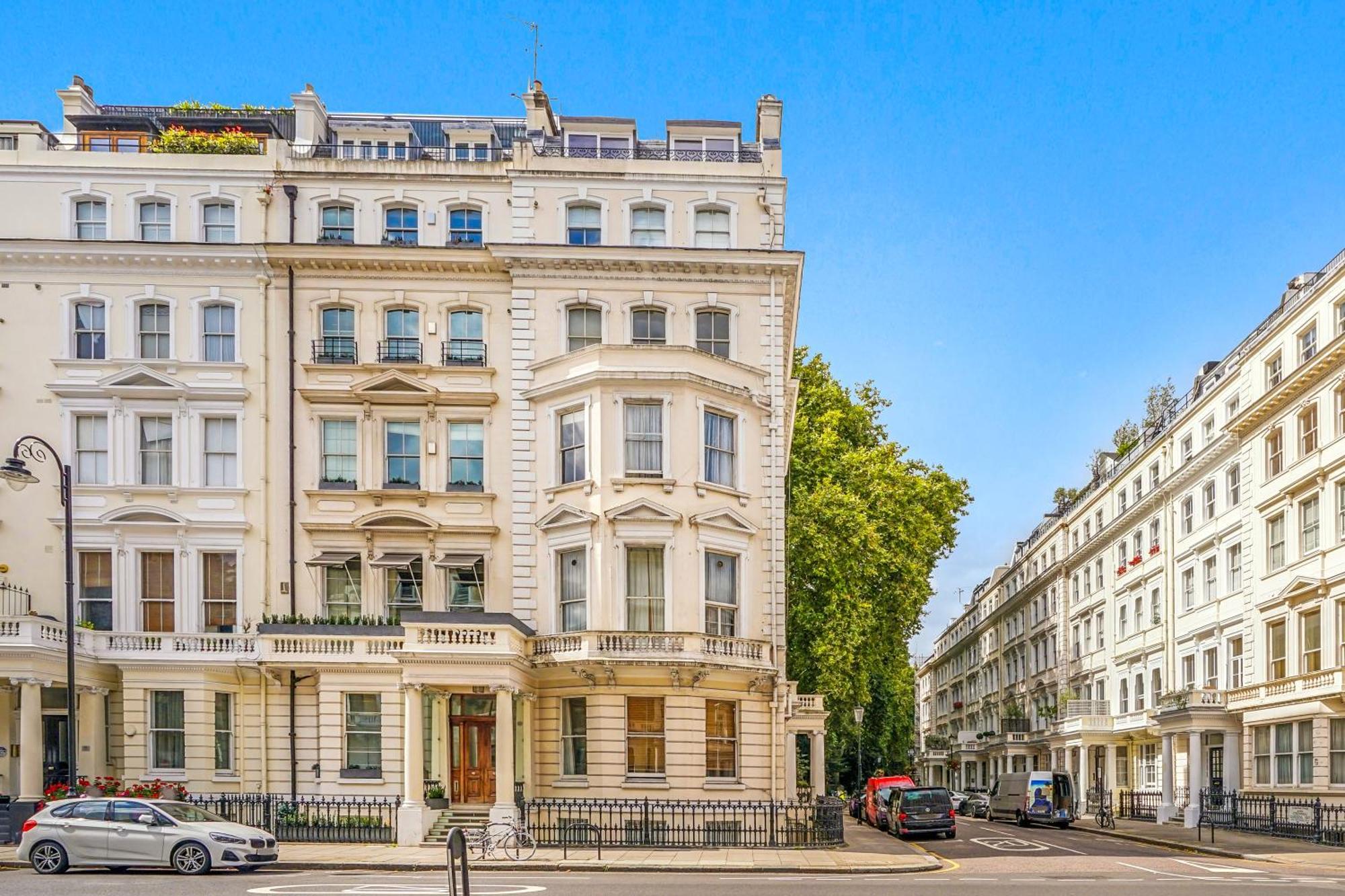 The Harrington - Gloucester Road - 4 Cornwall Gardens * London