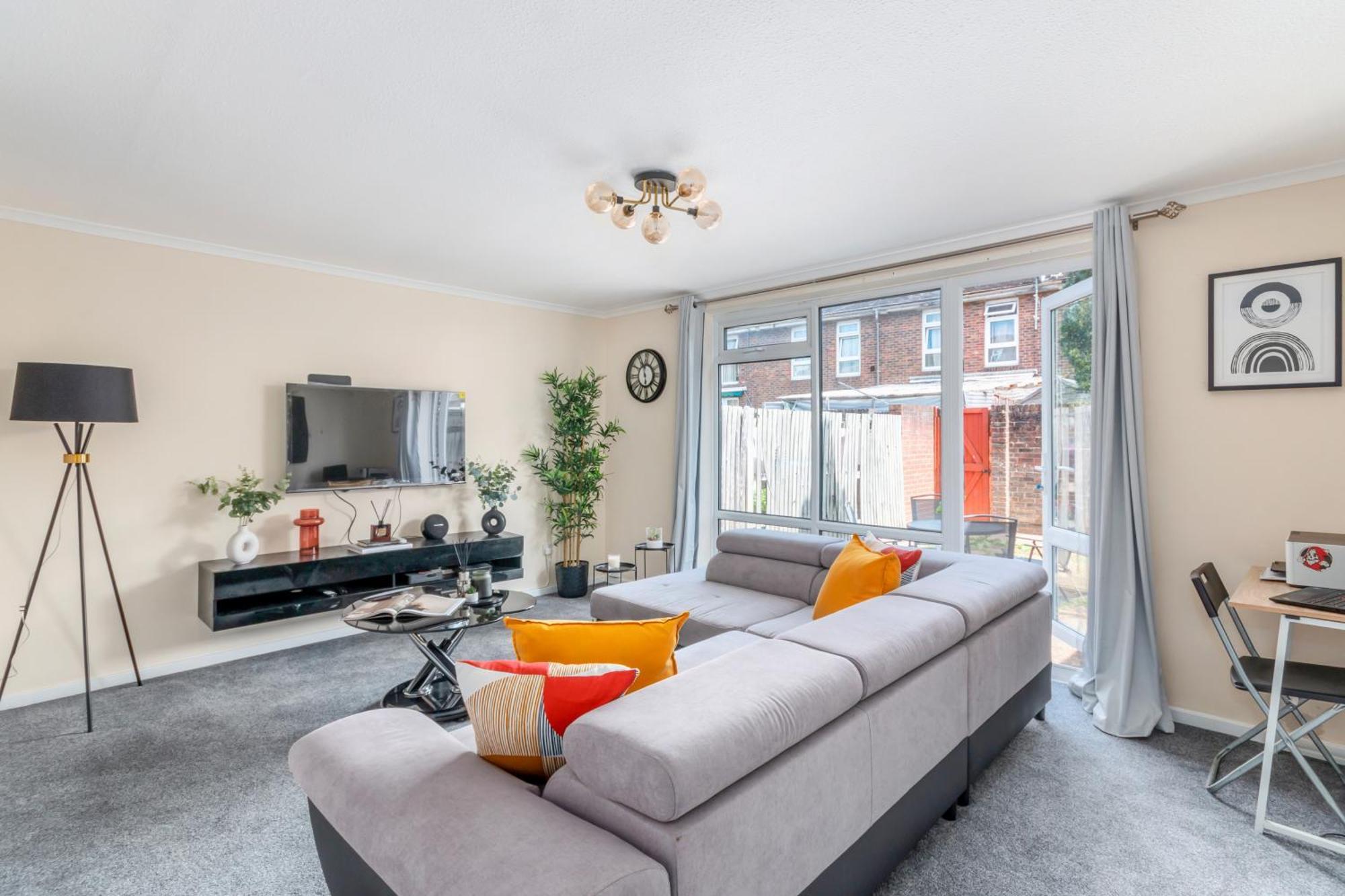 Cozy Near O2 Arena Londra