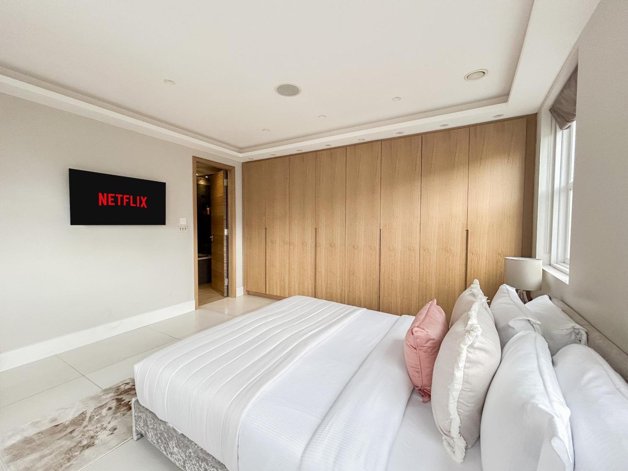 Elegant Penthouse In Prime Location Lejlighed *