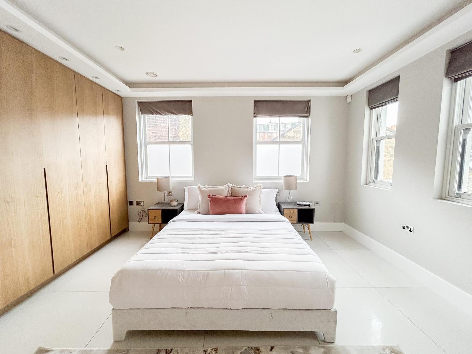 Elegant Penthouse In Prime Location Lejlighed London