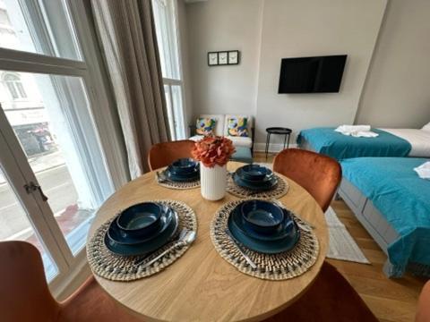 Modern Flat In Londra