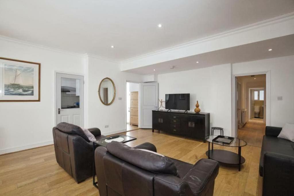 Leilighet Lovely Kensington Flat London