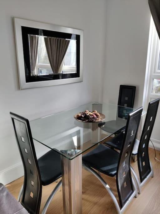 Leilighet Lovely Kensington Flat