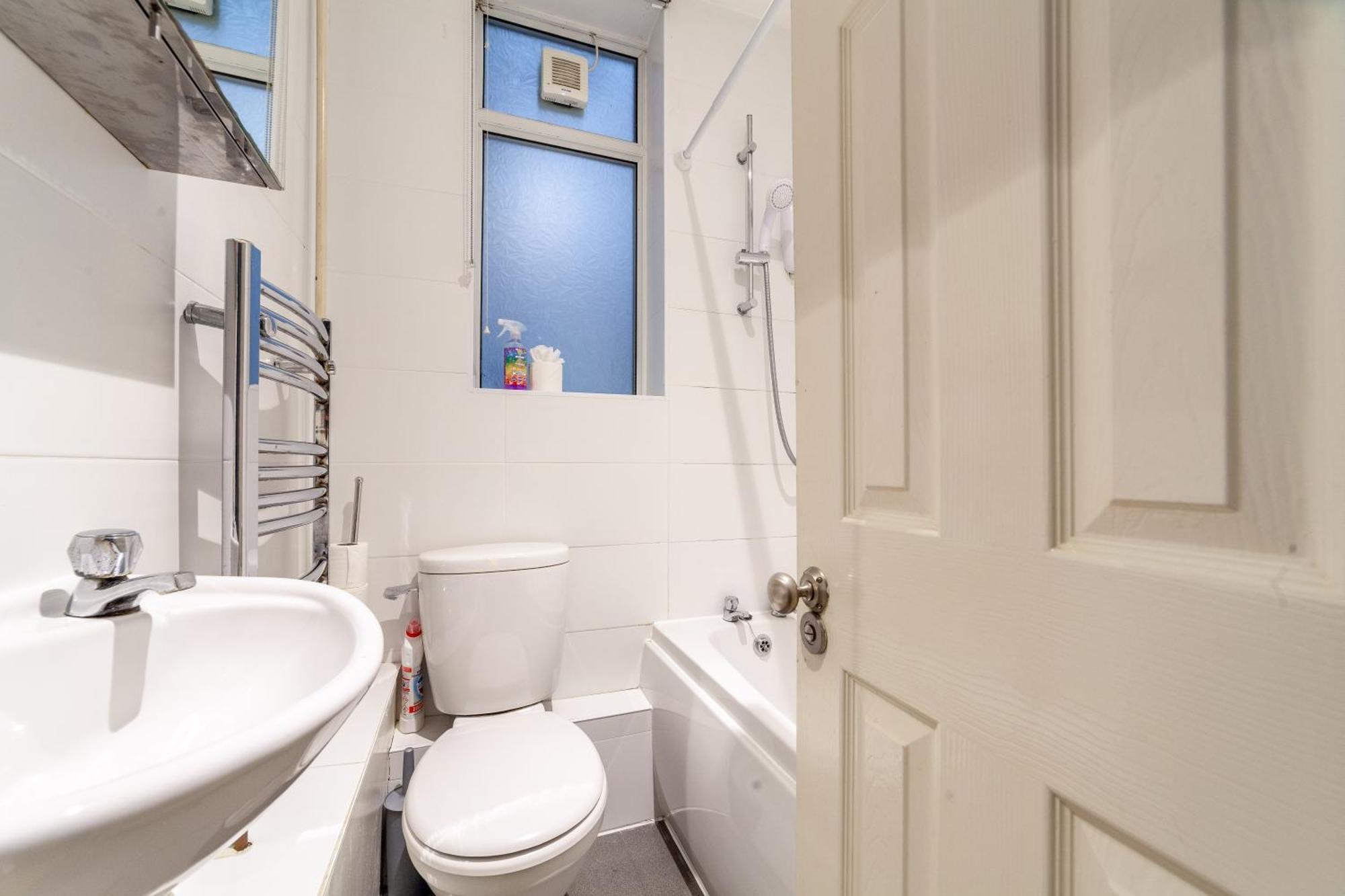 Leilighet Cozy & Charming 2-bedroom Flat In Prime London