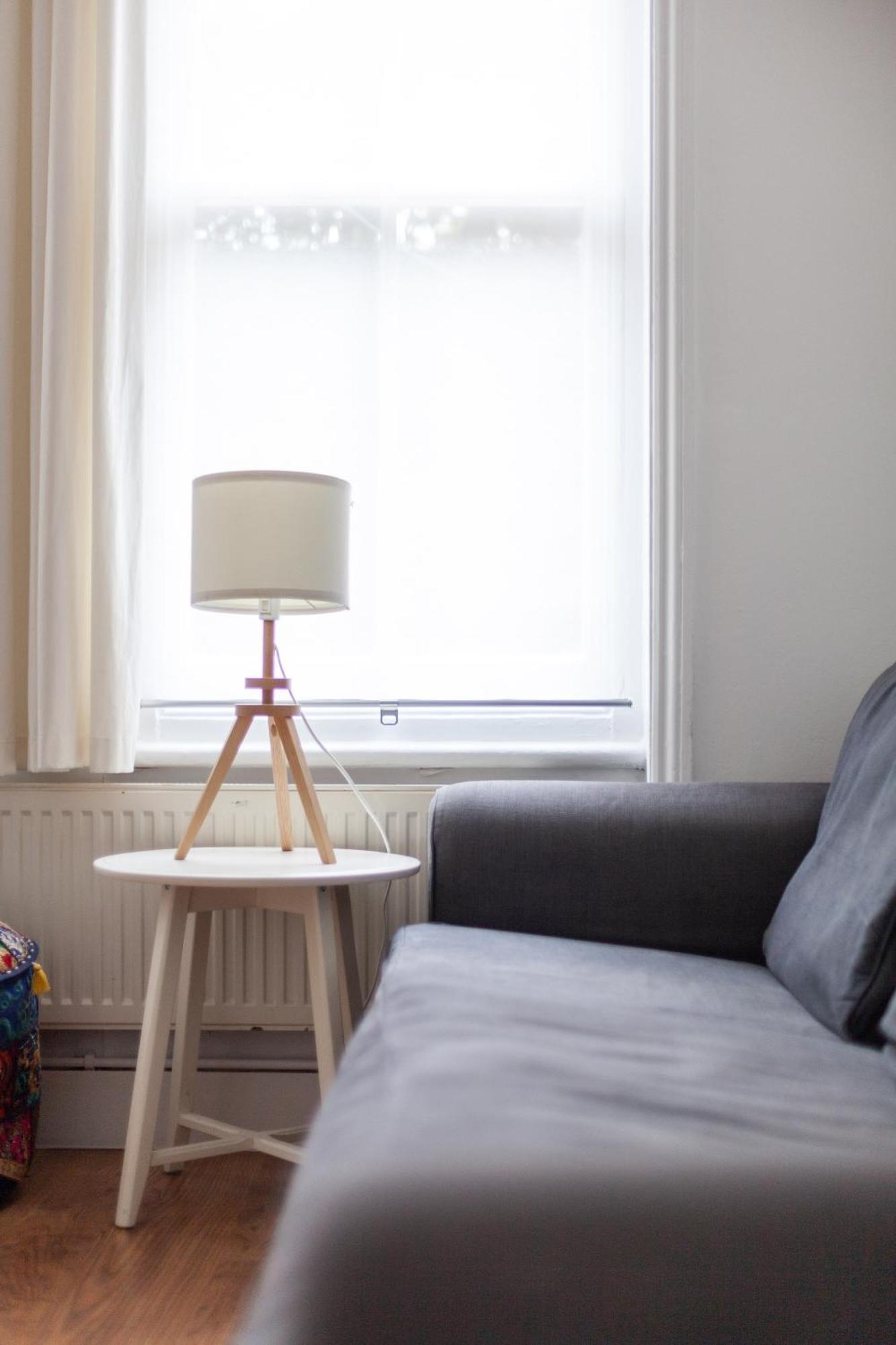 Cozy & Charming 2-bedroom Flat In Prime * London