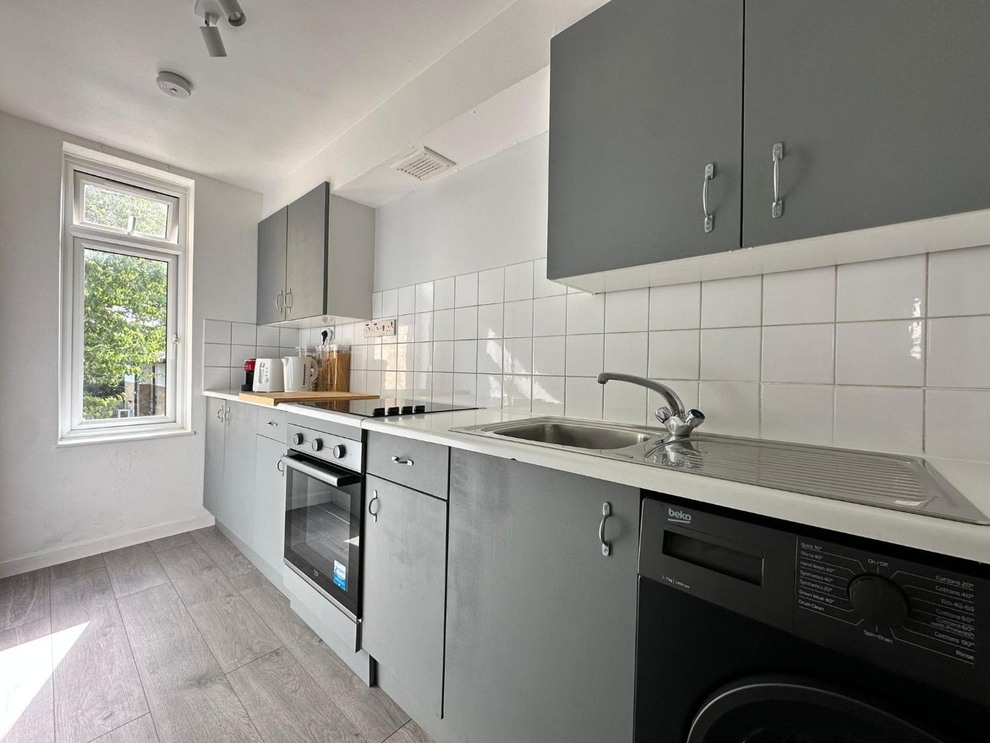 Cosy 2 Bedroom Flat In Manor House Appartement Londres