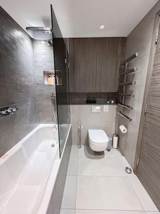 Elegant Penthouse In Prime Location Lejlighed