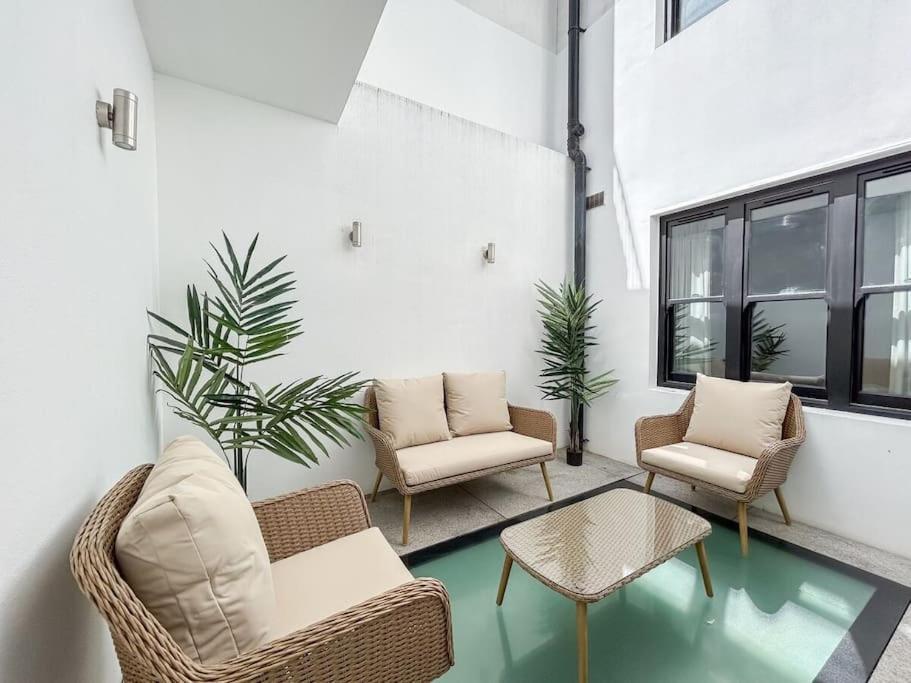 Stylish And Spacious In Prime Appartement Londen