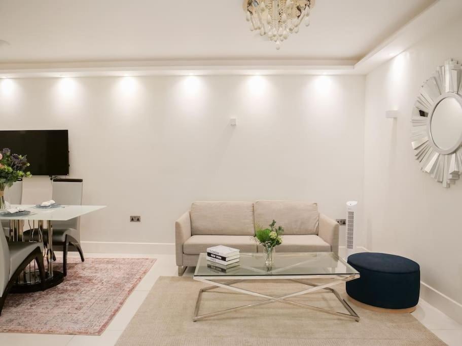 Appartement Stylish And Spacious In Prime Londen