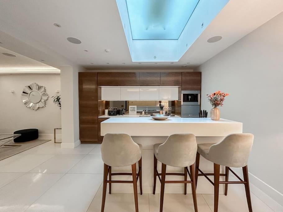 Appartement Stylish And Spacious In Prime Londen