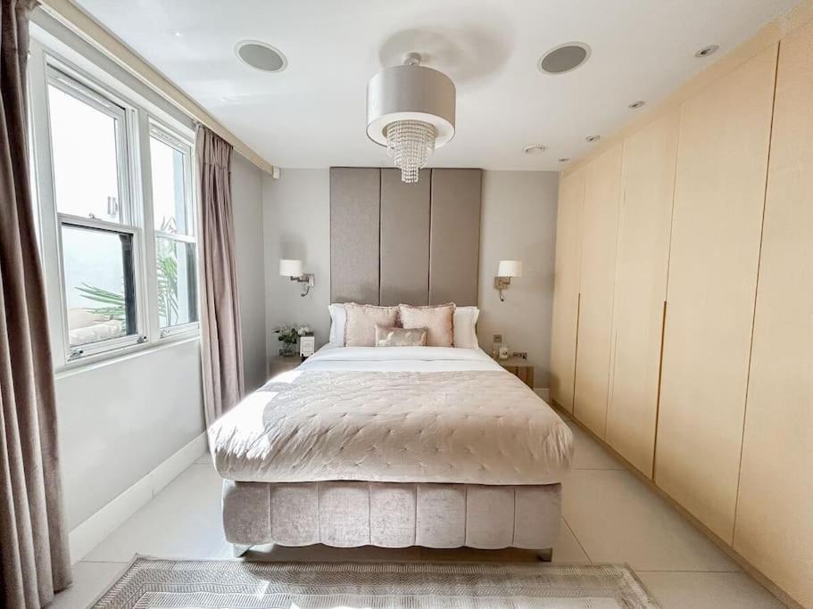 Appartement Stylish And Spacious In Prime