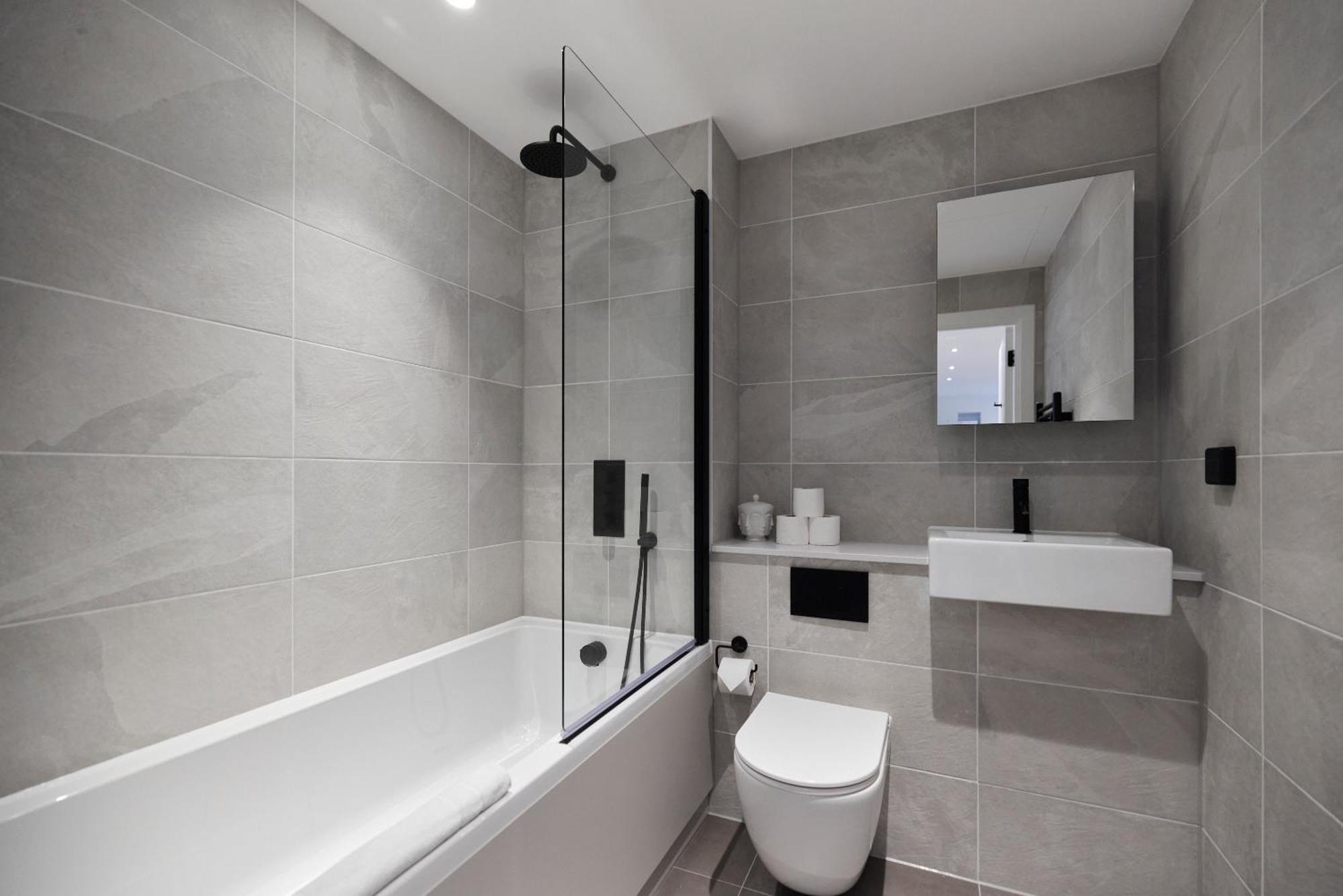 The Tottenham Sanctuary - Adorable 1bdr Flat With Balcony Appartement *