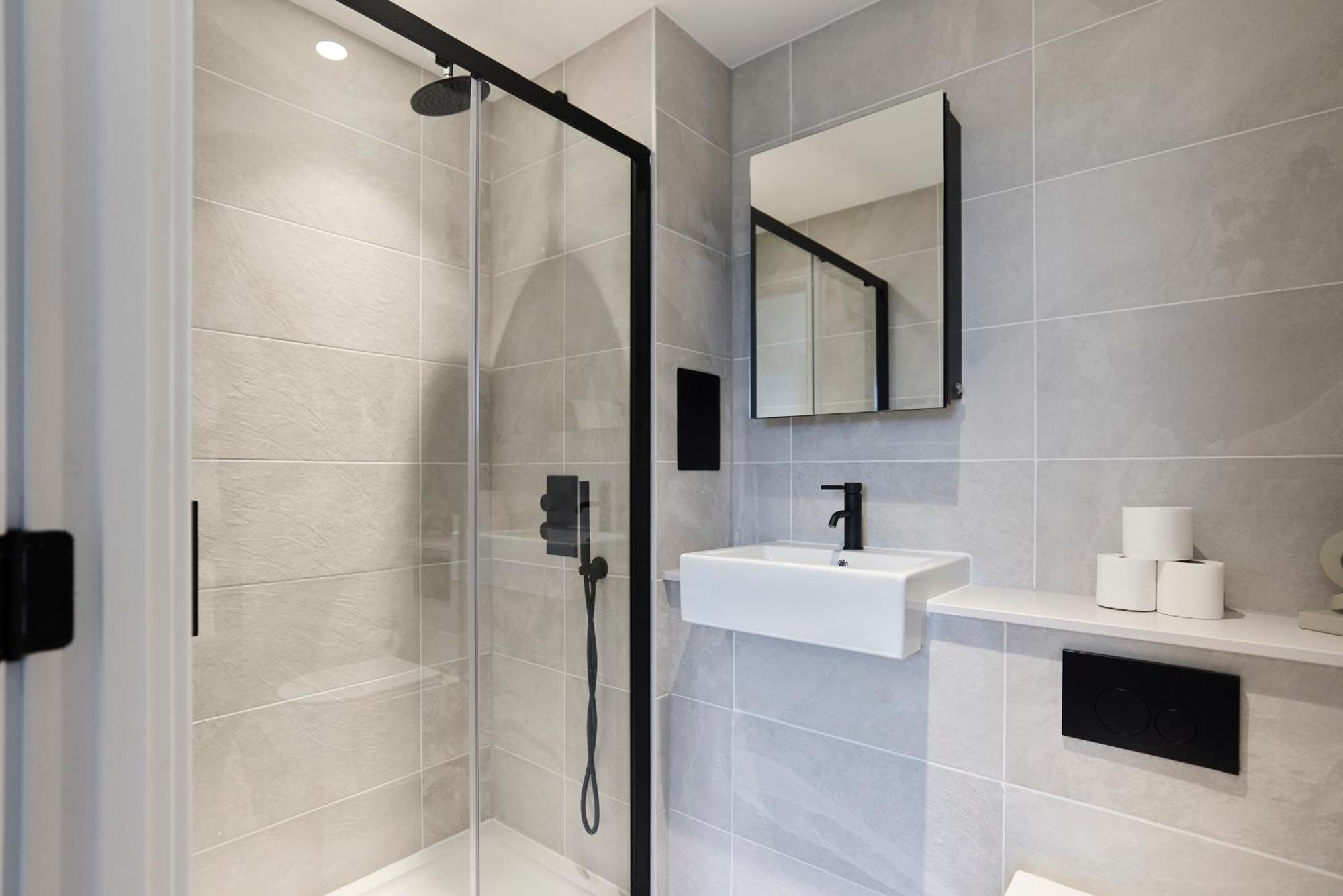 The Tottenham Retreat - Homely 2bdr Flat With Balcony Appartement Londres