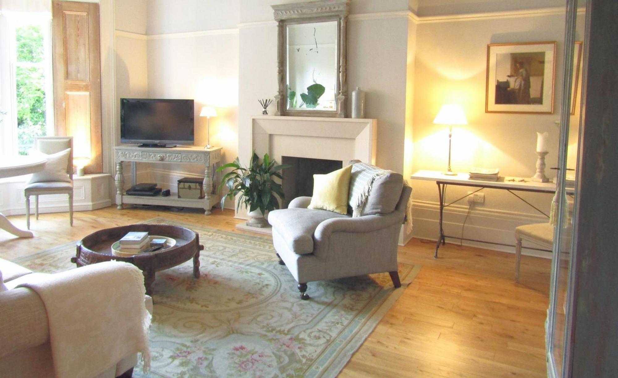 Crouch End - Spacious Flat Close To Apartment London
